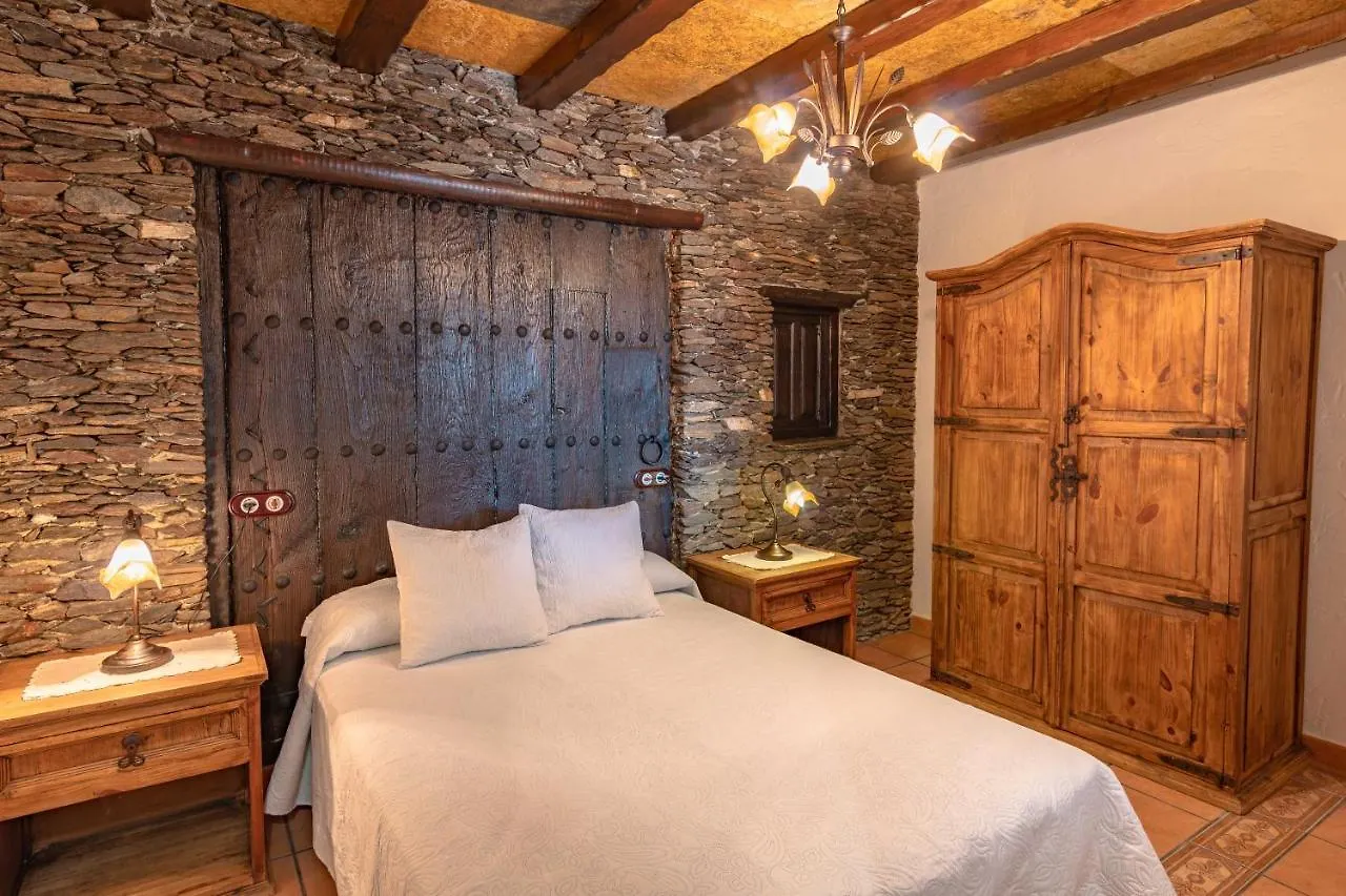 Alojamientos Rurales Los Macabes Alpujarra De La Sierra Country house